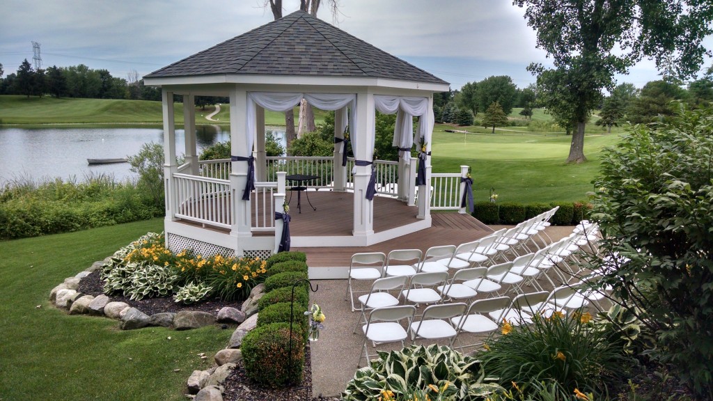 Fountains Golf, Banquets, Bar & Grill in Clarkston Michigan